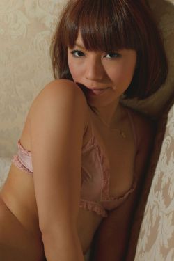 ass韩国美女人体pics